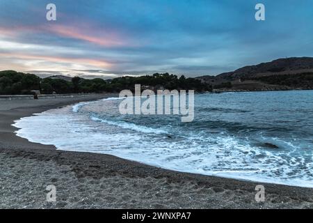 Site de Paulilles - Vue de la plage au coucher du soleil Stockfoto