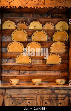 Cerdà Museum in Puigcerdà. Zimmer, die ein traditionelles Cerdanya-Haus nachbilden (Puigcerdà, Girona, Katalonien, Spanien, Pyrenäen) Stockfoto