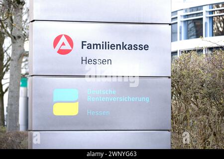 Deutsche Pensionskasse, Büro Familienkasse, Zahlstelle Kindergeld, Rentenversicherungsverband, demografischer Wandel, Sozialabteilung F Stockfoto