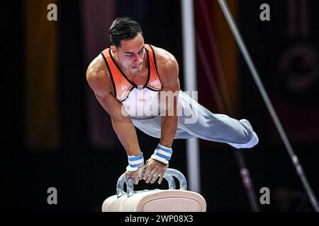 Loran de Munck (Niederlande, Silbermedaille). Europameisterschaften München 2022: Kunstturnen, Männerfinale Stockfoto