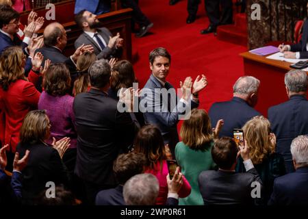 © PHOTOPQR/LE PARISIEN/olivier corsan ; Versailles ; 04/03/2024 ; Gabriel Attal, Premierminister Versailles, Frankreich, 4. märz 2024. Les parlementaires, députés et sénateurs, se sont réunis en Congrès Parlementaire pour la révision de la Constitution qui y intègre le droit à l'IVG l'Interruption Volontaire de Grossesse ou avortement. Foto : LP /Olivier Corsan ein spezielles Kongresstreffen beider parlamentsgebäude (Nationalversammlung und Senat) im Schloss Versailles, außerhalb von Paris, Frankreich, 4. März 2024. Die französischen Gesetzgeber treffen sich in Versailles, um über die Hinzufügung eines artikels abzustimmen Stockfoto