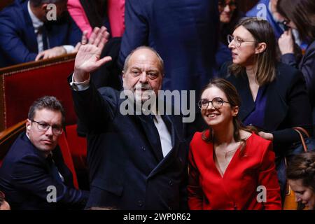 © PHOTOPQR/LE PARISIEN/olivier corsan ; Versailles ; 04/03/2024 ; Eric Dupond-Moretti, Garde des sceaux, ministre de la Justice Aurore Bergé, Ministre des Solidarités et des Familles Versailles, Frankreich, le 4 mars 2024. Les parlementaires, députés et sénateurs, se sont réunis en Congrès Parlementaire pour la révision de la Constitution qui y intègre le droit à l'IVG l'Interruption Volontaire de Grossesse ou avortement. Foto : LP /Olivier Corsan ein spezielles Kongresstreffen beider parlamentsgebäude (Nationalversammlung und Senat) im Schloss Versailles, außerhalb von Paris, Frankreich, 04 Stockfoto