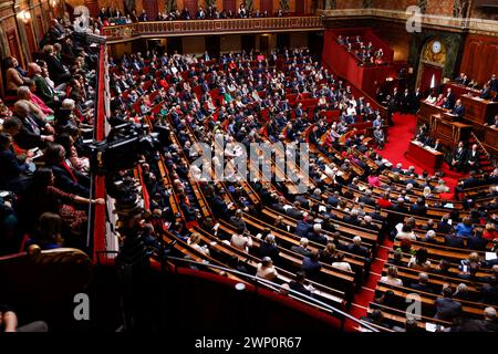 © PHOTOPQR/LE PARISIEN/olivier corsan ; Versailles ; 04/03/2024 ; Olivier Marleix, Député LR Les Républicains de Eure-et-Loir (2e Circonscription), Président du groupe de LR à l'Assemblée nationale Versailles, Frankreich, le 4. märz 2024. Les parlementaires, députés et sénateurs, se sont réunis en Congrès Parlementaire pour la révision de la Constitution qui y intègre le droit à l'IVG l'Interruption Volontaire de Grossesse ou avortement. Foto : LP /Olivier Corsan eine spezielle Kongressversammlung der beiden Kammern des parlaments (Nationalversammlung und Senat) im Schloss Versailles, außerhalb -Par Stockfoto