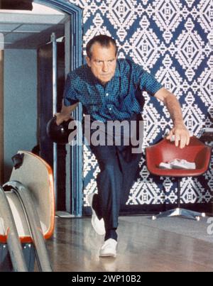 Präsident Richard Nixon Bowling im Weißen Haus. März 1970. Stockfoto