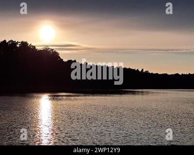 Sonnenuntergang am Grienericksee, Brandenburg, Deutschland, Rheinsberg Stockfoto