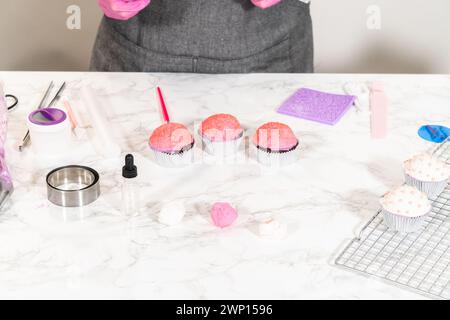 Extravagante Cupcakes für die Geburtstagsfeier Stockfoto