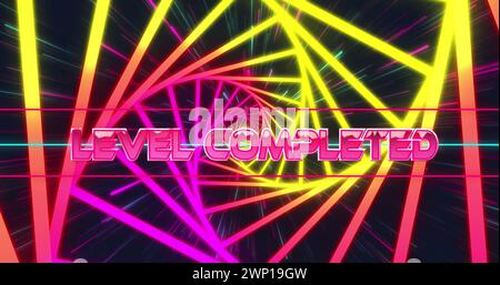 Bild des abgeschlossenen Textes über Neonformen auf schwarzem Hintergrund Stockfoto