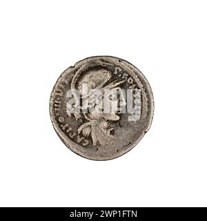 Denar von P. Fonteius Capito aus 55 v. Chr. mit Mars, mit Helmen, Gefangenen, Reitern auf Pferden, Schwertern, Trophäen und Büsten des Gottes auf der Münze. Teil der Provenienzsammlungen. Stockfoto