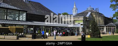 Die Teestuben in den Pavilion Gardens, Spa Town of Buxton, Peak District National Park, Derbyshire, England, Großbritannien Stockfoto