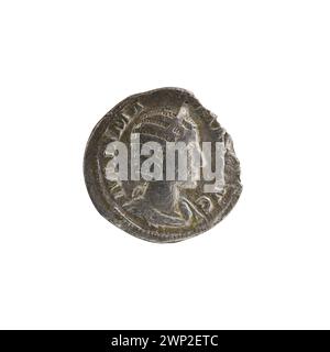 Denar-Münze aus dem Jahr 225-235 n. Chr. mit Kaiser Alexander Severus und Augusta Julia Mamaea, die römische kaiserliche Silberwährung und numismatisches Design aus dem frühen 3. Jahrhundert illustrieren. Stockfoto