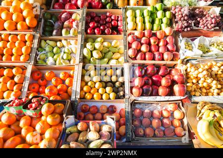 UK, London, Fruit und Veg zum Verkauf in Borough Market, Southwark. Stockfoto