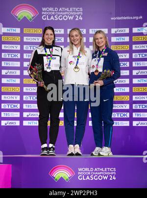 Eliza McCartney (Neuseeland Silber), Molly Caudery (Großbritannien Gold) und Katie Moon (USA Bronze) Pole Vault Medal Zeremonie Medaille Verleihung bei t Stockfoto