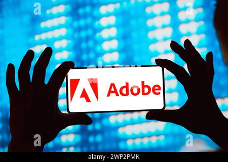 März 2024, Brasilien: In dieser Abbildung wird das Logo von Adobe Inc. Auf einem Smartphone-Bildschirm angezeigt. (Credit Image: © Rafael Henrique/SOPA Images via ZUMA Press Wire) NUR REDAKTIONELLE VERWENDUNG! Nicht für kommerzielle ZWECKE! Stockfoto