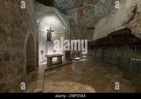 Grotte des Heiligen Kreuzes, Grabeskirche, Jerusalem, Israel Stockfoto