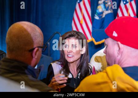 Nikki Hayley, ehemaliger UN-Botschafter und Kandidat für das republikanische Präsidentenamt, spricht am Montag, den 26. Februar, auf einer Wahlkampfveranstaltung in Grand Rapids, Michigan. Stockfoto