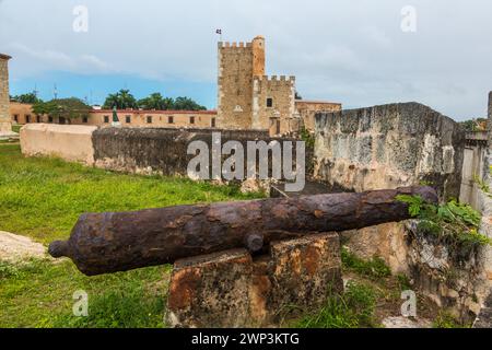 Die Festung Ozama, oder Fortaleza Ozama, in der Kolonialstadt Santo Domingo, Dominikanische Republik. 1505 n. Chr. fertiggestellt, war es der erste Europäer Stockfoto