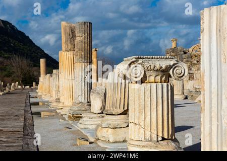 Odeon-Theater und Oberes Agora im Efesus Stockfoto