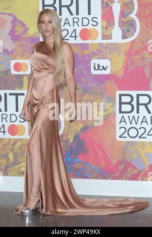 Das Foto muss mit dem Namen ©Alpha Press 078237 03/2024 Ellie Goulding bei den BRIT Awards 2024 in London ausgezeichnet werden Stockfoto