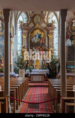 Pfarrkirche Zell am Moos, eine Gemeinde im Landkreis Vöcklabruck in Oberösterreich. Stockfoto