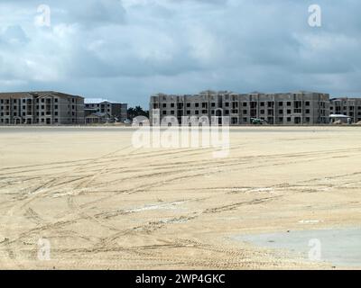 Miami, Florida, USA - 24. Februar 2024: Neue Wohngebäude in West Kendall. Stockfoto