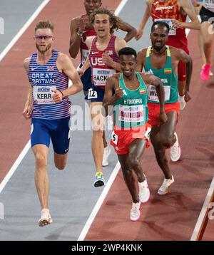 Josh Kerr aus Großbritannien, Olin Hacker aus den USA, Selemon Barega und GetNet Wale aus Äthiopien traten im 3000-m-Herrenfinale der World Athleti an Stockfoto