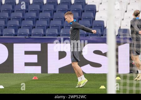 Madrid, Spanien. März 2024. MADRID, SPANIEN - 2024.03.05: Dani Olmo vom RB Leipzig im Training am Vorabend des Achtelfinales der UEFA Champions League, im zweiten Auslegespiel zwischen Real Madrid CF und RB Leipzig im Santiago Bernabeu Stadion in Madrid, Spanien am 05. März 2024. Quelle: SOPA Images Limited/Alamy Live News Stockfoto