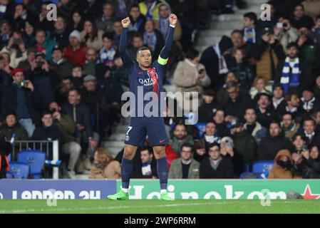 Saint Sebastien, Frankreich. März 2024. © PHOTOPQR/LE PARISIEN/Le Parisien/Arnaud Journois ; SAINT SEBASTIEN ; 05/03/2024 ; FUSSBALL, 05/03/2024/LIGUE DES CHAMPIONS UEFA, 8E DE FINALE RETOUR, SAINT SABASTIEN ( ESPAGNE ), STADE ANOETA REALE ARENA/REAL SOCIEDAD - PARIS SG/PHOTO LE PARISIEN/Deuxième but de Kylian Mbappé ARNAUD JOURNOIS Live News: MAXPURNOIS Stockfoto