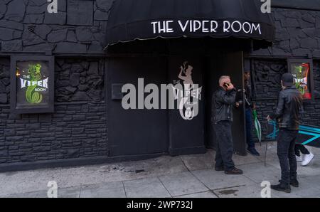 Blick auf LA's berühmten Viper Room Music Club und Bar am Sunset Boulevard in West Hollywood. Stockfoto