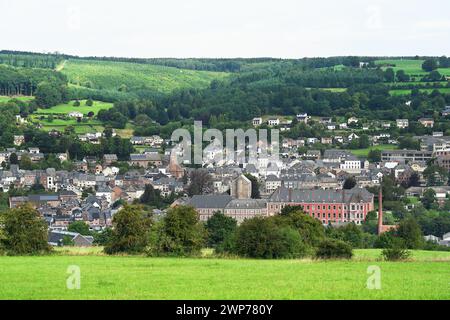 Panorama auf die Abtei von Stavelot in den belgischen Ardennen Stockfoto