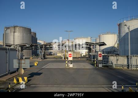 TanQuid Tanklager, Freiheit, Ruhleben, Spandau, Berlin, Deutschland Stockfoto