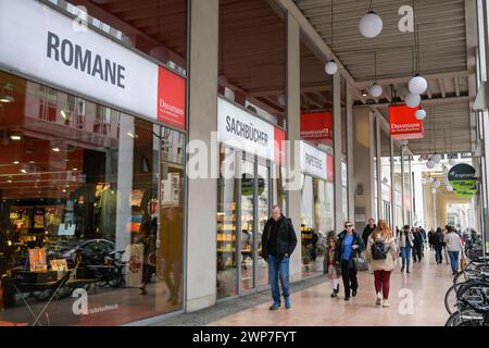 Dussmann Buchhandlung und Kulturkaufhaus, Friedrichstraße, Mitte, Berlin, Deutschland Stockfoto