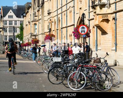 Balliol wurde 1263 gegründet und ist eines der ältesten und größten Colleges von Oxford; es liegt an der Broad Street, im historischen Herzen der Stadt und immer wieder Stockfoto