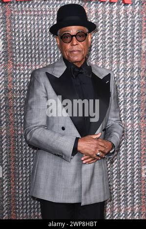 Giancarlo Esposito bei der Premiere der Netflix-Serie The Gentlemen im Theatre Royal Drury Lane. London, 05.03.2024 *** Giancarlo Esposito bei der Premiere der Netflix-Serie The Gentlemen at the Theatre Royal Drury Lane London, 05 03 2024 Foto:XS.xVasx/xFuturexImagex Gentlemen 4427 Stockfoto