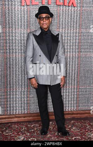 Giancarlo Esposito bei der Premiere der Netflix-Serie The Gentlemen im Theatre Royal Drury Lane. London, 05.03.2024 *** Giancarlo Esposito bei der Premiere der Netflix-Serie The Gentlemen at the Theatre Royal Drury Lane London, 05 03 2024 Foto:XS.xVasx/xFuturexImagex Gentlemen 4426 Stockfoto