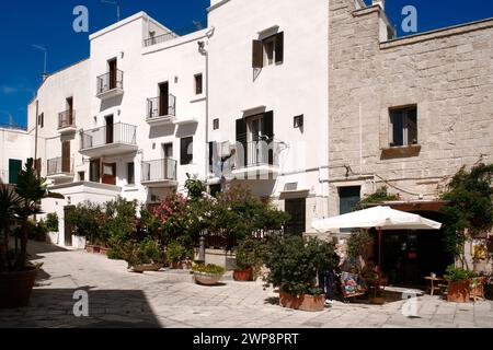 Italien Apulia Polignano A Mare (BA) Blick auf das Dorf Stockfoto