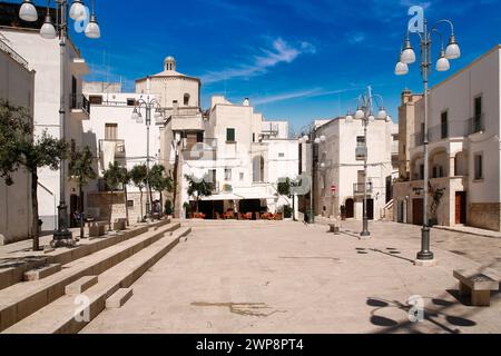 Italien Apulia Polignano A Mare (BA) Blick auf das Dorf Stockfoto