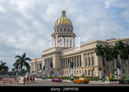 Kuba Kapitolgebäude (Capitolio) am Ende des Paseo del Prado in Old Havanna (La Habana Vieja), Kuba. Das alte Havanna gehört zum Weltkulturerbe. Stockfoto