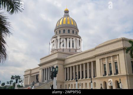 Kuba Kapitolgebäude (Capitolio) am Ende des Paseo del Prado in Old Havanna (La Habana Vieja), Kuba. Das alte Havanna gehört zum Weltkulturerbe. Stockfoto