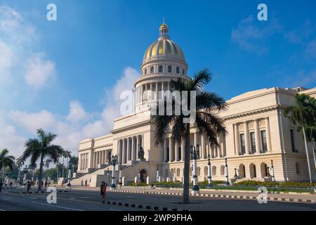 Kuba Kapitolgebäude (Capitolio) am Ende des Paseo del Prado in Old Havanna (La Habana Vieja), Kuba. Das alte Havanna gehört zum Weltkulturerbe. Stockfoto