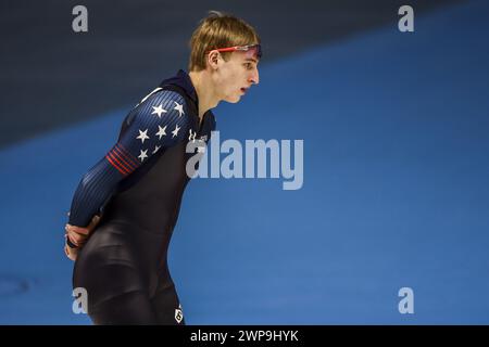 INZELL - Jordan Stolz während des Trainings vor der Weltmeisterschaft im Allround- und Sprint-Skating in der Max Aicher Arena. ANP VINCENT JANNINK Stockfoto