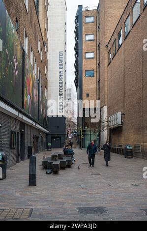 Soho Photography Quarter ein kultureller Freiluftbereich für Ausstellungen und Veranstaltungen rund um die Ramillies Street London, Großbritannien Stockfoto