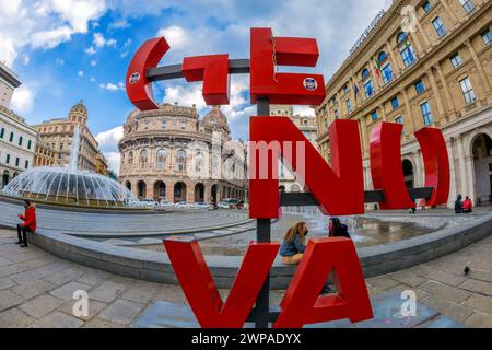 GENUA, ITALIEN - 20. MÄRZ 2021: Logo von Genua auf der Piazza Raffaele de Ferrari, dem Hauptplatz von Genua, berühmt für seinen Brunnen und seine Wasserspiele. Stockfoto