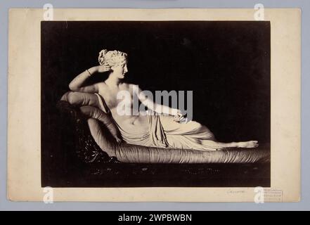 Diese Fotografie aus dem späten 19. Jahrhundert zeigt Canovas Skulptur der Paulina Bonaparte als Venus im Museo della Villa Borghese in Rom. Stockfoto