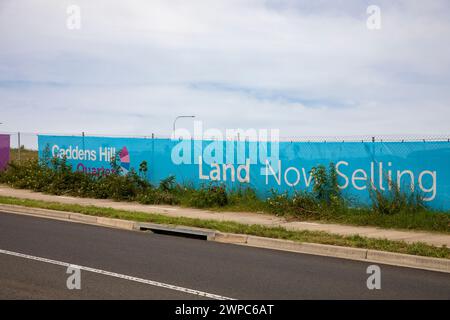 Caddens Hill Quarter, neues Wohngebiet in Caddens, Vorort von Sydney im Großraum Western Sydney, NSW, Australien, 2024 Stockfoto