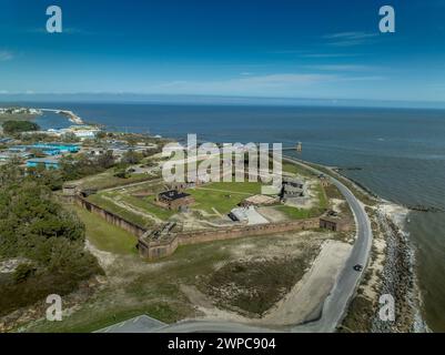 Aus der Vogelperspektive Fort Gaines auf Dauphin Island Militärinstallation mit Sternform aus Ziegelstein, die den Zugang zum Mobile Alabama vom Golf of Mexico aus kontrolliert Stockfoto