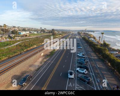 Sonnenuntergang in Encinitas California mit Drohne Stockfoto