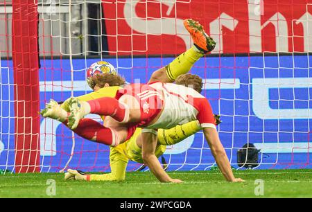 Harry Kane, FCB 9-Punkte, schießt Tor, Treffer, Torschuss, 1:0, Ivan Provedel, Lazio Rom Nr. 94 im Achtelfinale FC BAYERN MÜNCHEN - LAZIO ROM des Fußball UEFA Champions League in der Saison 2023/2024 in München, 5. März 2024. Achtelfinale, FCB, München © Peter Schatz / Alamy Live News Stockfoto