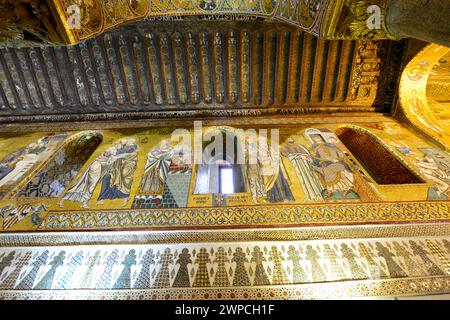 Inneres der Palatinkapelle (Cappella Palatina) im Königspalast in Palermo, Sizilien. Stockfoto