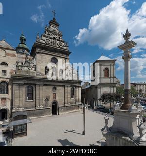 Die Kirche des Heiligen Andreas und das Bernardinenkloster in Lemberg, Ukraine Stockfoto