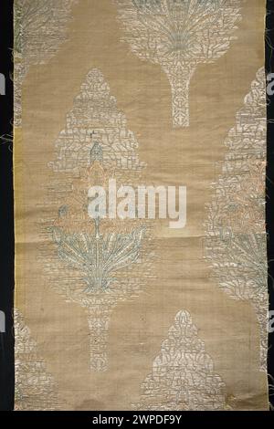 Drei Bruchstücke einer Keuscherei aus dem 18. Jahrhundert, die Textiltechniken und Stoffe aus dieser Zeit illustrieren. Stockfoto